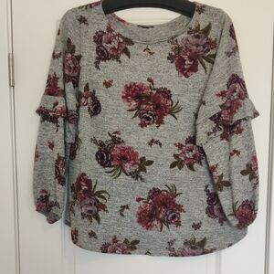 Beautiful Grey Floral Ruffle Sleeve Sweater